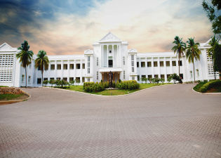 KLE Technological University (School of Management Studies & Research), Hubli