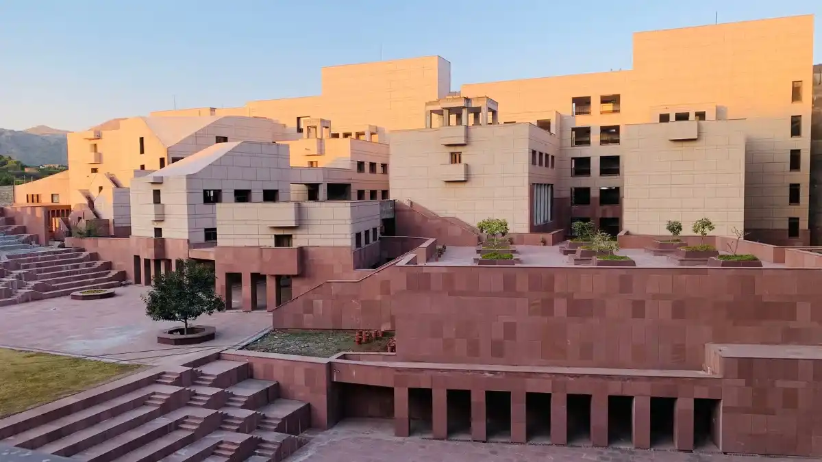 8. Indian Institute of Management, Udaipur (IIMU)