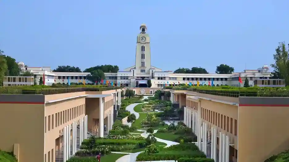 BITSoM – BITS School of Management