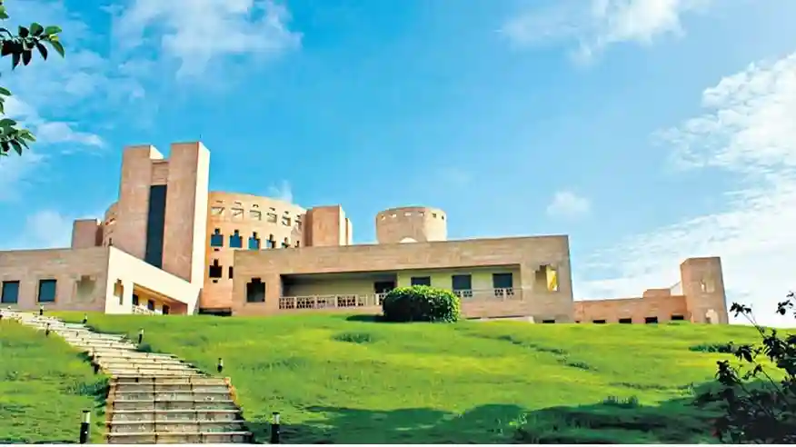 Indian School of Business – ISB