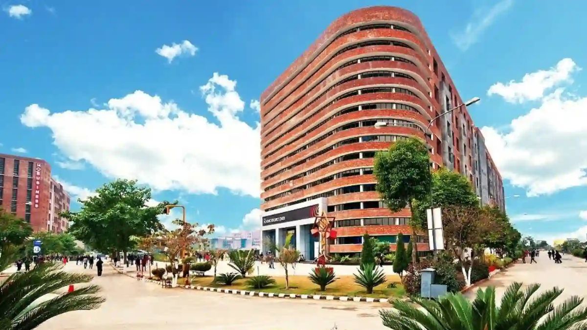 12. Lovely Professional University (LPU) Phagwara